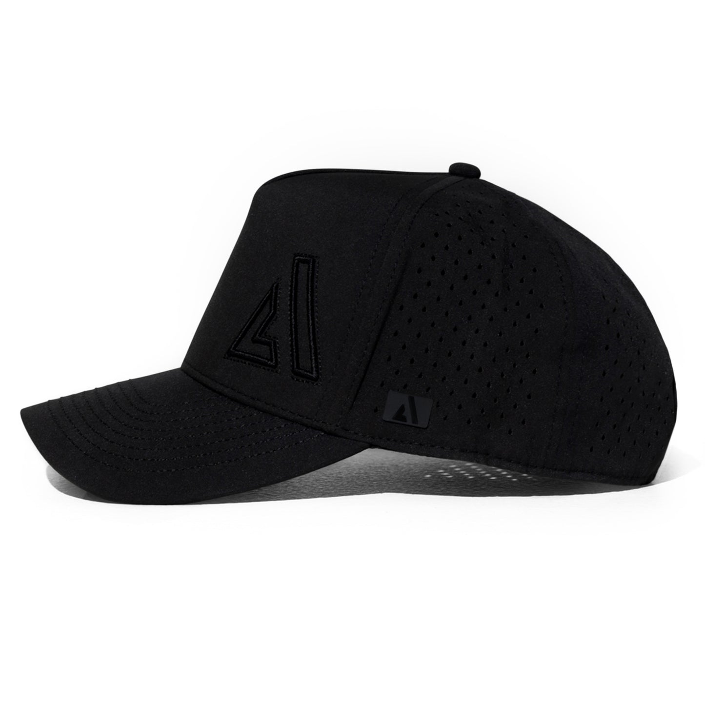 Black Cruz Performance Cap — moisture-wicking fabric for training in Australian heat
