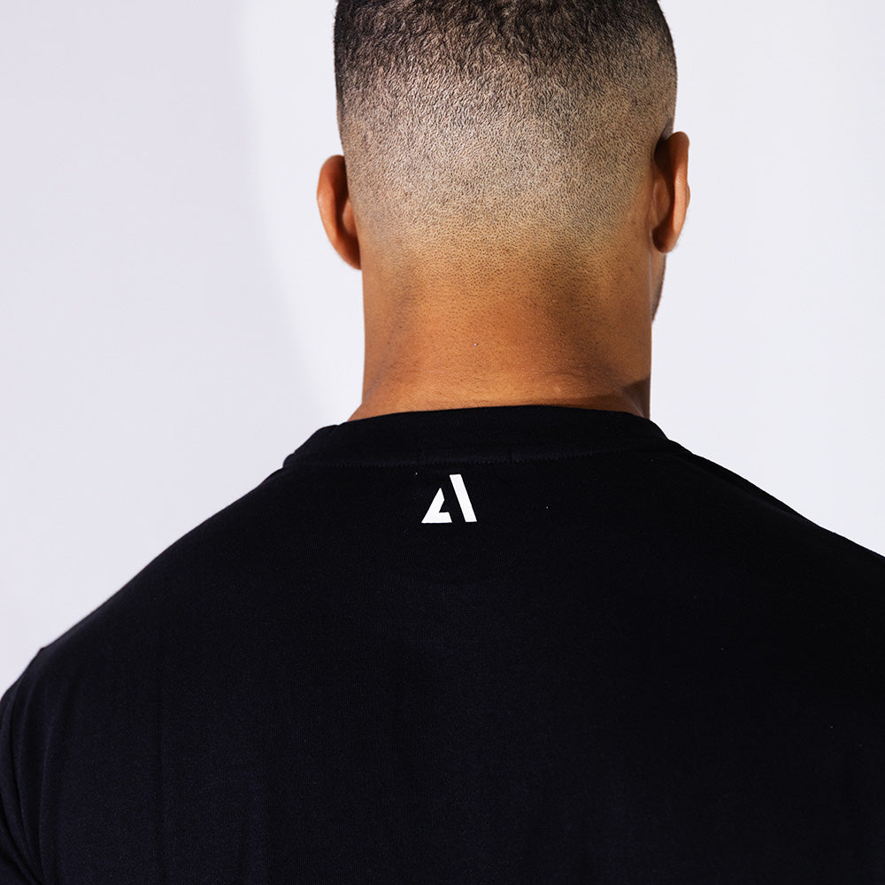 Black Logo Tee | Relaxed Fit Moisture-Absorbing T-Shirt with UPF40+